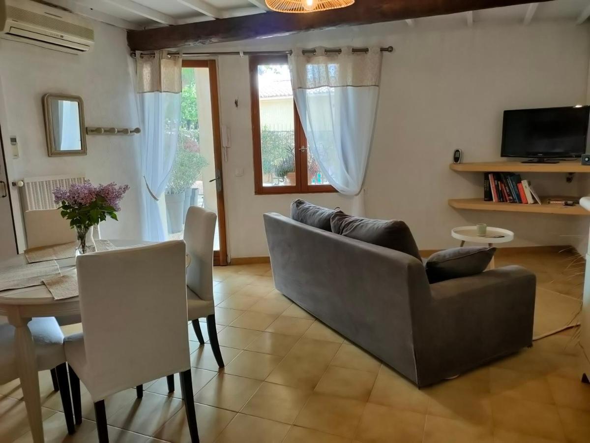 La Maison D'Yvette Le Barroux Exteriér fotografie